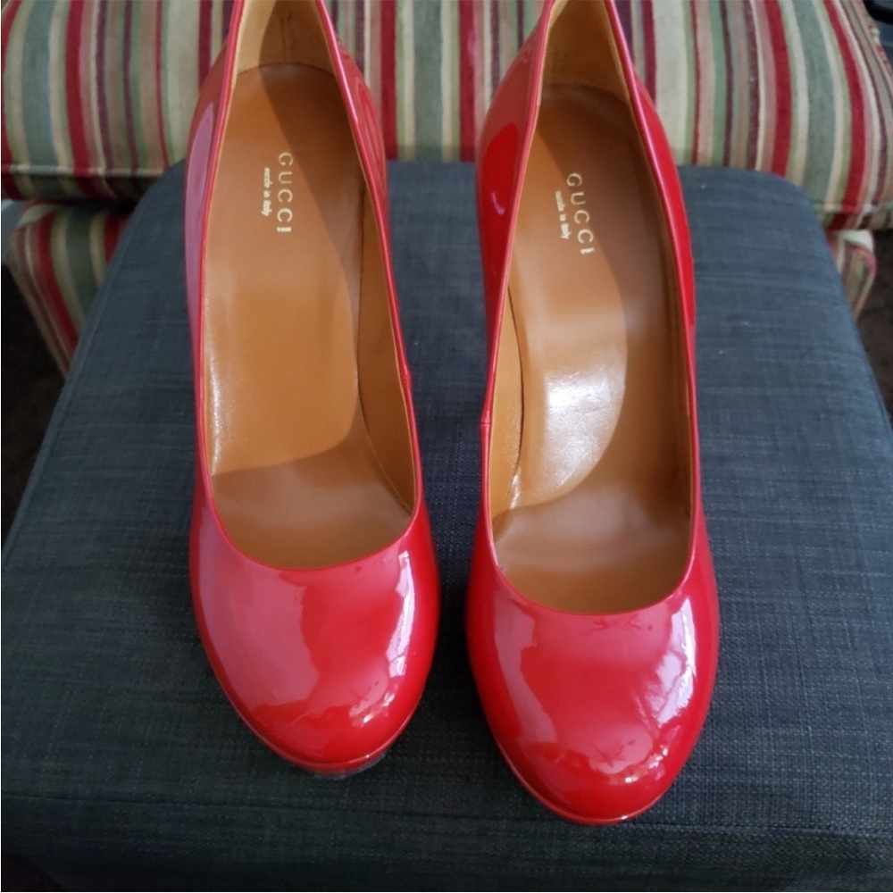 Gucci Red Patent Leather Pumps - Picture 5 of 8